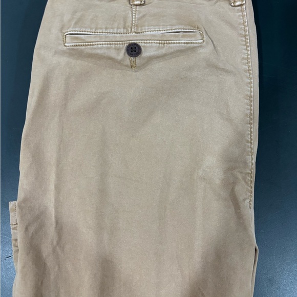 AE Flex Slim Straight Lived-In Khaki Pant
Size 34x36 - Picture 3 of 5